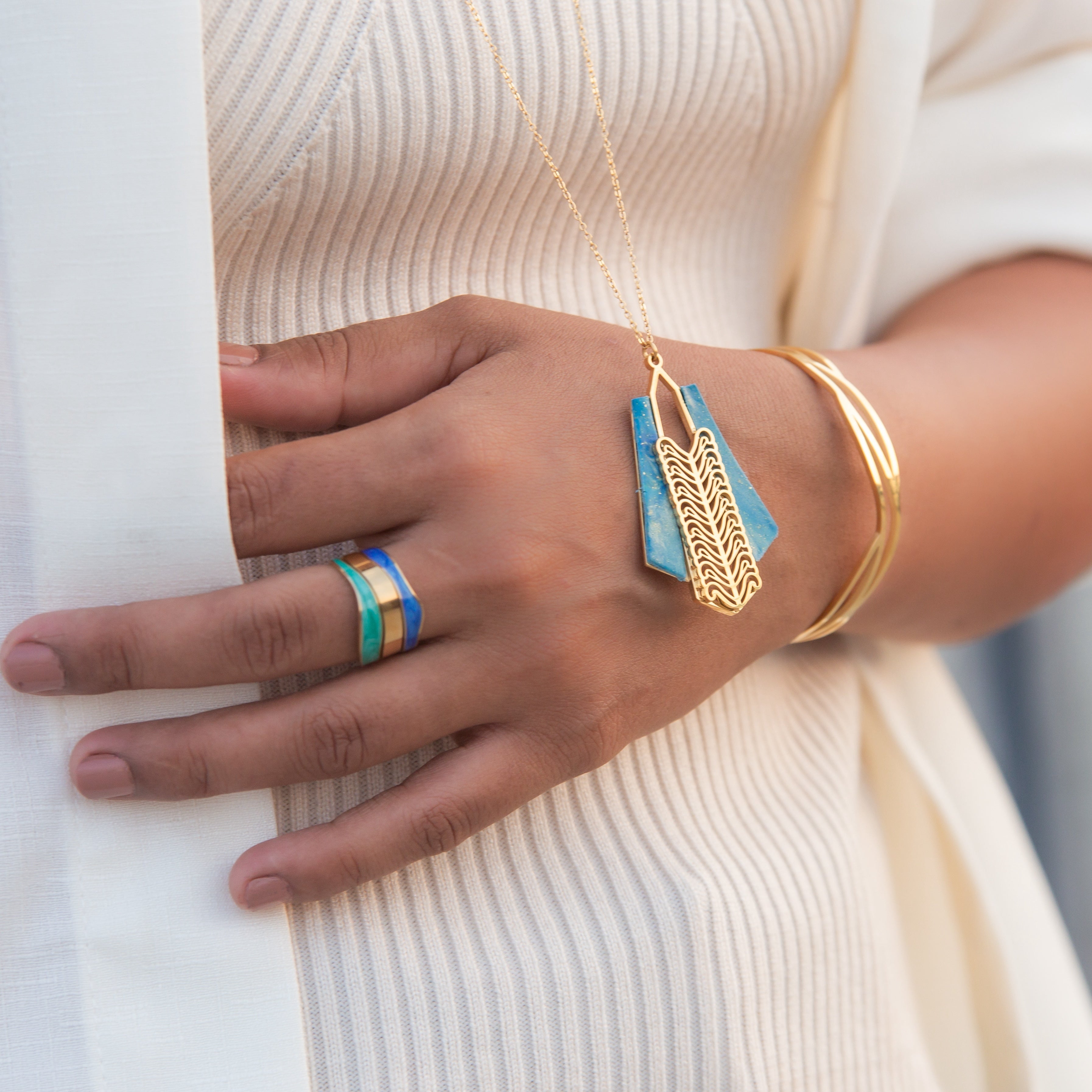 Parting Waters Necklace Set