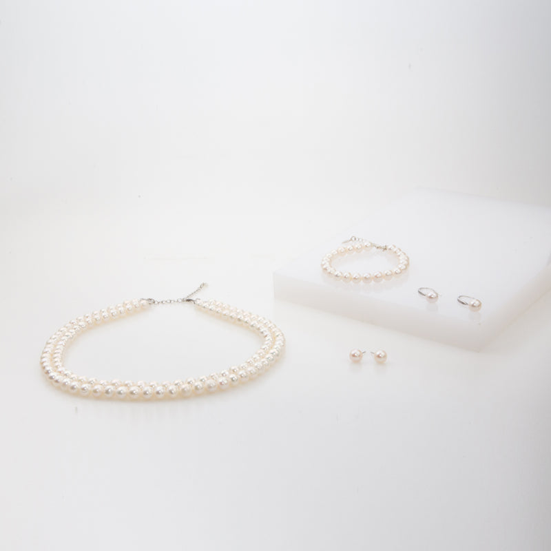 Precious Pearl Bracelet
